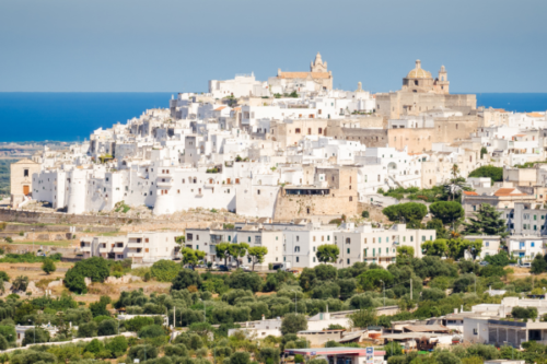Private walking tour Ostuni with historic center, ancient walls, and cathedral – top things to do in the White City, panoramic view