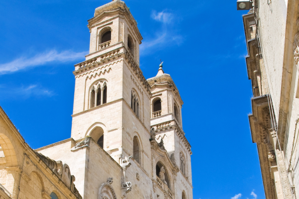 Cattedrale di Altamura, vista dal centro storico con tour guidato e pane di Altamura