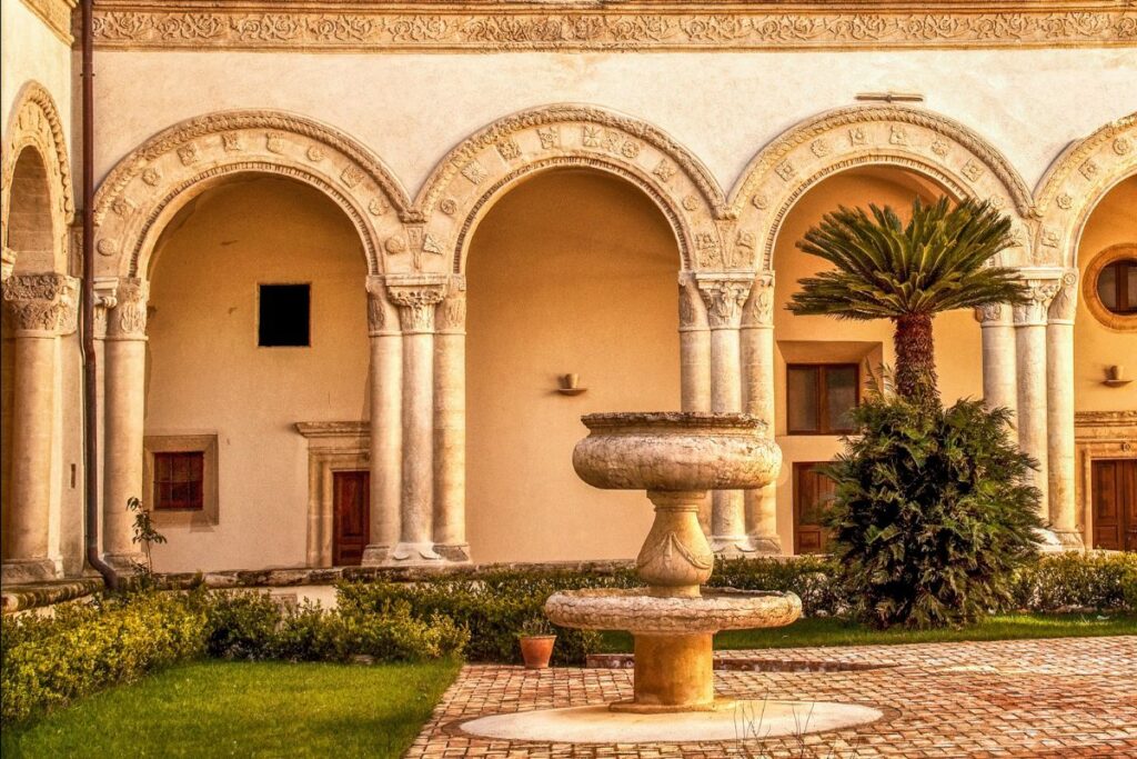 Abbazia di San Michele Arcangelo a Montescaglioso, simbolo di spiritualità e storia nel Tour Puglia e Basilicata