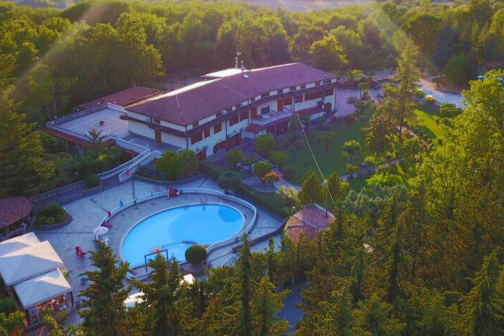 hotel a Viggianello, ideale per un soggiorno rilassante nel Parco del Pollino