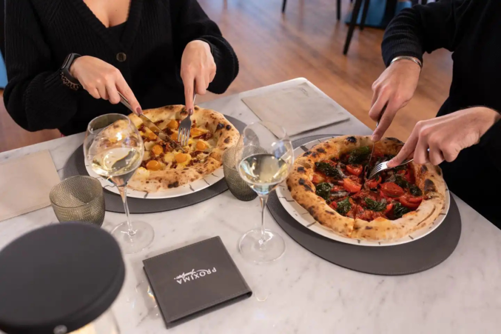 Cena degustazione "AMICIZIA": Un viaggio di sapori unici presso la pizzeria PROXIMA FRANCO PEPE.
