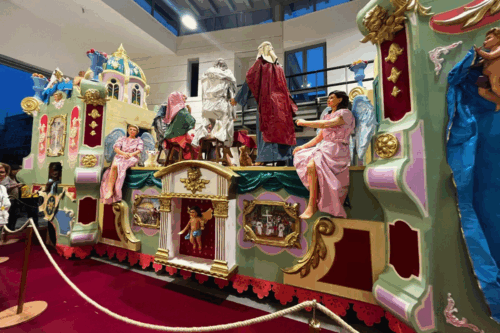 Carro trionfale della Festa della Bruna