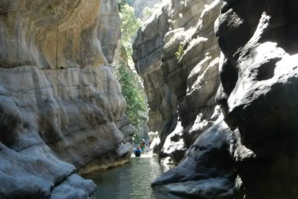 Attività outdoor in Calabria: quad, canyoning e acquatrekking