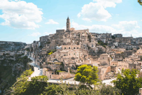 Cosa Vedere a Matera – Guida Completa alla Città dei Sassi
