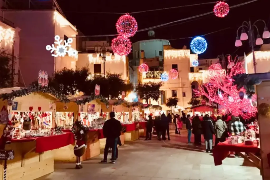Mercatini di Natale a Polignano tra vicoli addobbati